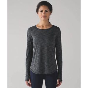 Lululemon Lost in Pace Long Sleeve Tee in Heathered Black Size 4